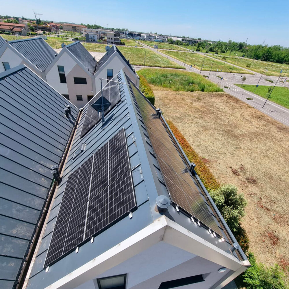 impianto-fotovoltaico-posa-su-lamiera